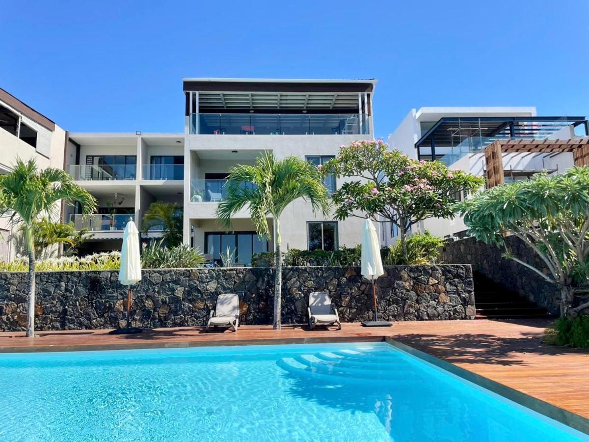 Luxury Beach House With Spectacular Sea View And Pool Trou aux Biches Exterior foto